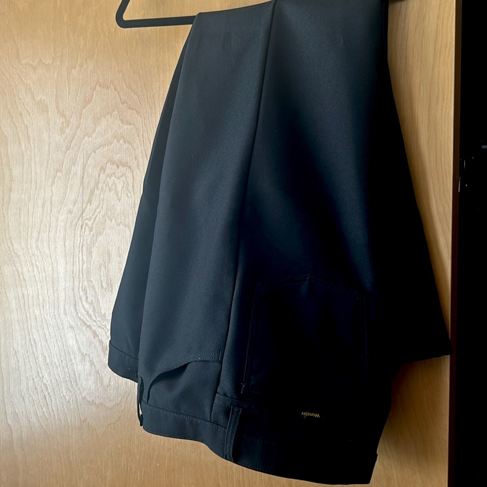 Men’s wrangler, black western style slacks 42x30